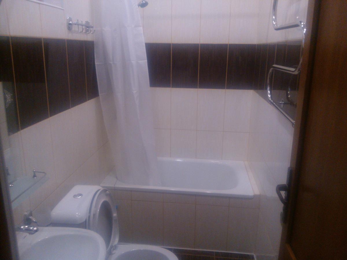 Runo Guest House กากรา ภายนอก รูปภาพ