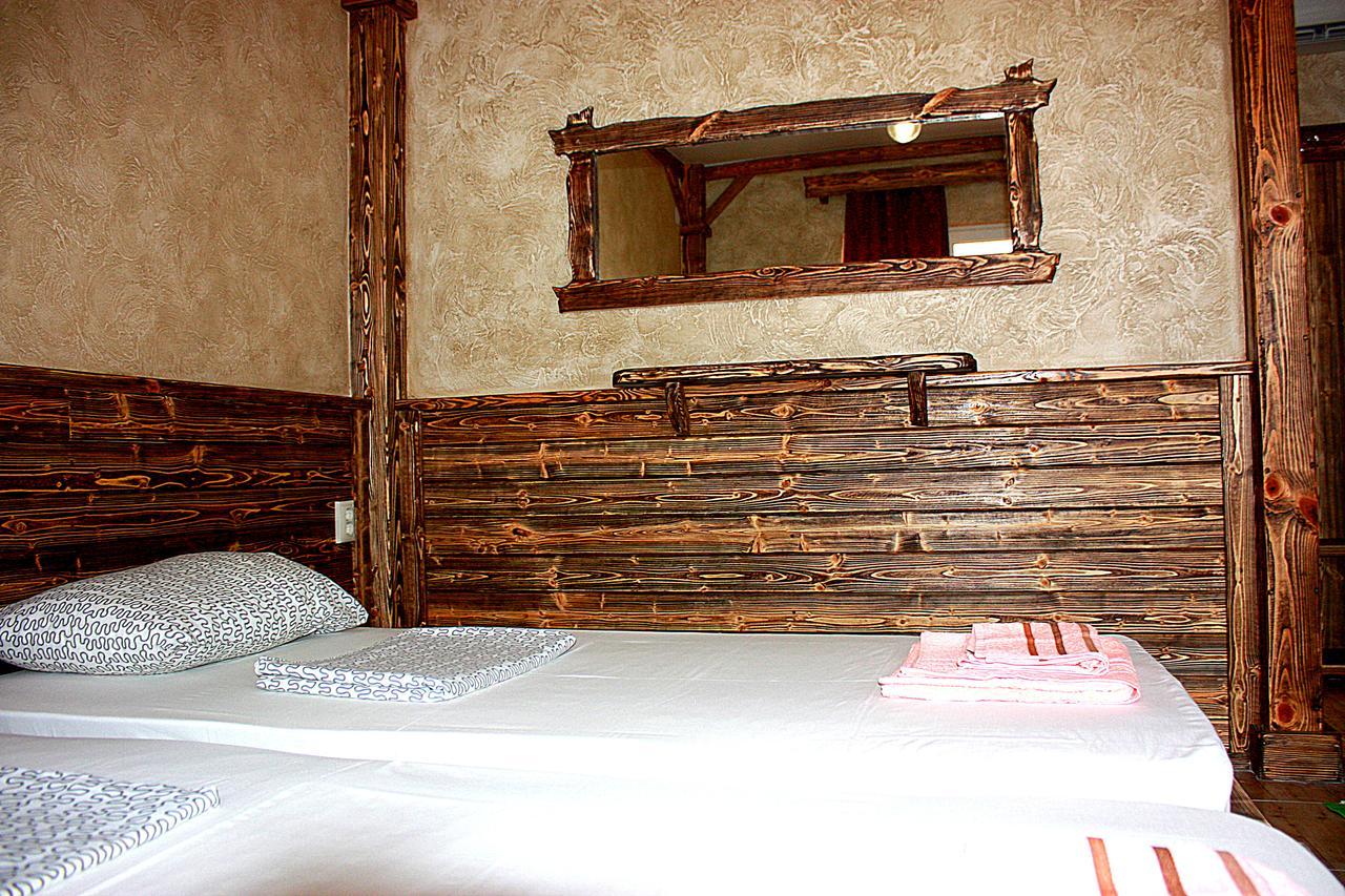 Runo Guest House กากรา ภายนอก รูปภาพ